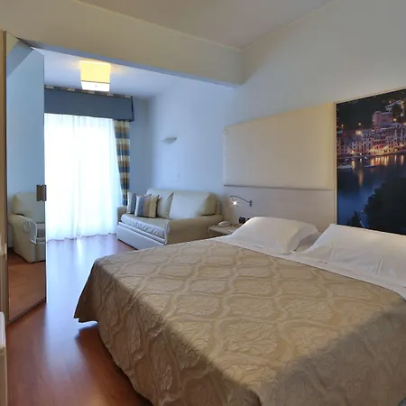 Western Tigullio Royal Рапалло