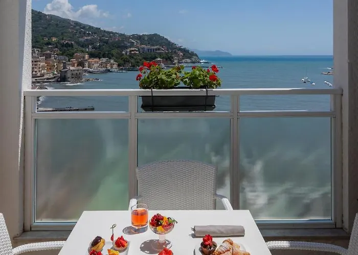 Western Tigullio Royal Hotel