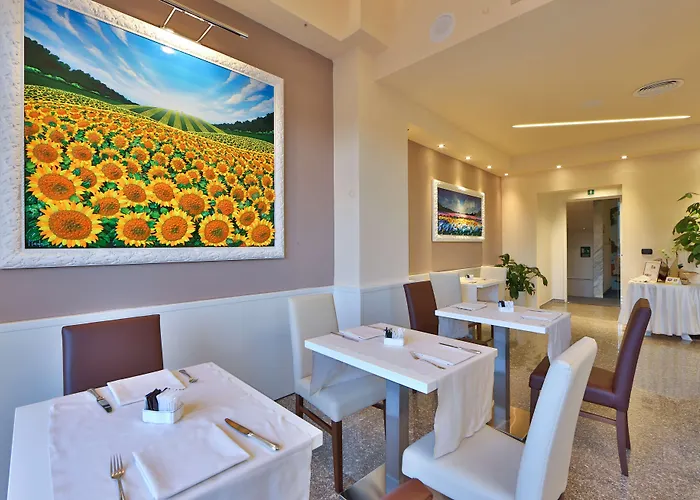 Western Tigullio Royal Hotel 4*