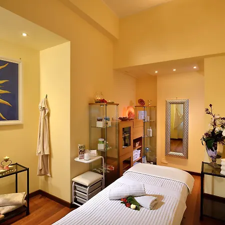Western Tigullio Royal Hotel 4*