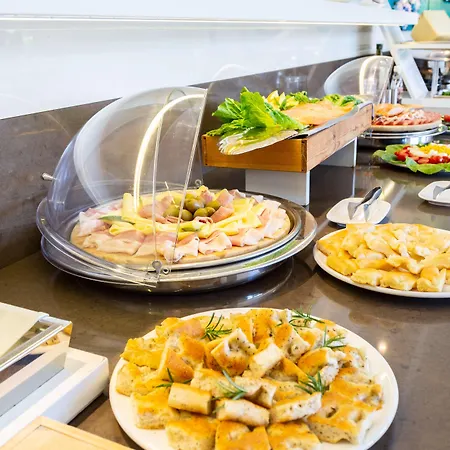 Szálloda Western Tigullio Royal 4*